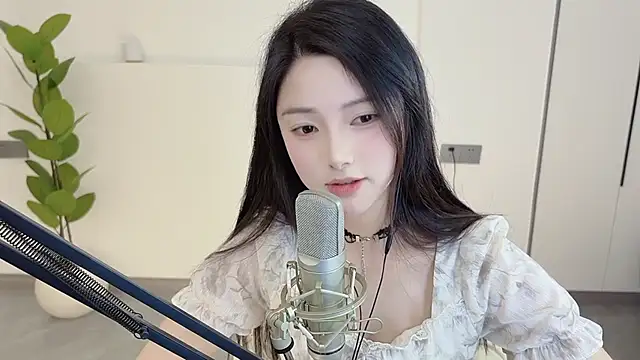 Snapshot of HaagenDazs_ chatting on 03.13.25 HaagenDazs  online show from 03.13.25