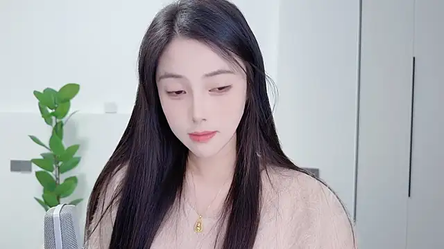 Snapshot of HaagenDazs_ chatting on 10.24.25 HaagenDazs  online show from 10.24.25