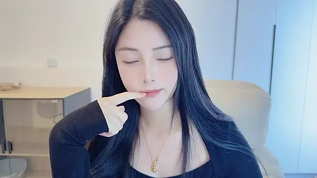 HaagenDazs  online show from 04.15.26