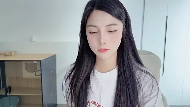 HaagenDazs  online show from 06.13.26
