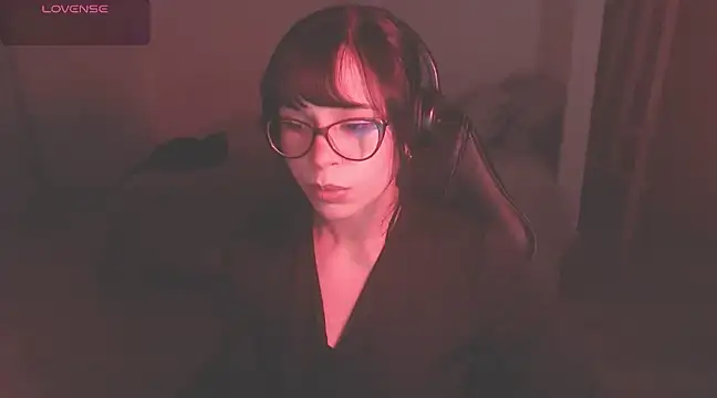 Snapshot of modjo_ chatting on 01.23.25 modjo  online show from 01.23.25