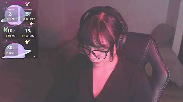 Snapshot of modjo_ chatting on 09.10.25 modjo  online show from 09.10.25