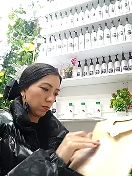 LunaZambrano online show from 03.06.25