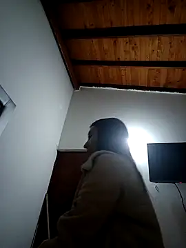 Snapshot of LunaZambrano chatting on 03.28.26 LunaZambrano online show from 03.28.26