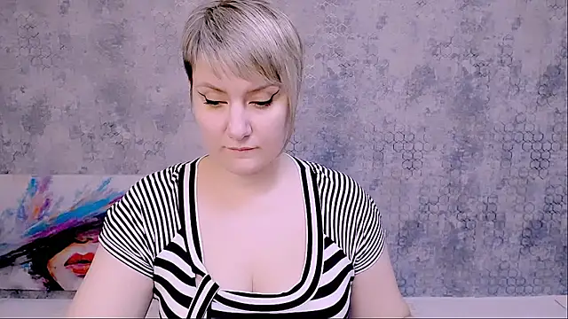 Djullia online show from 02.09.25