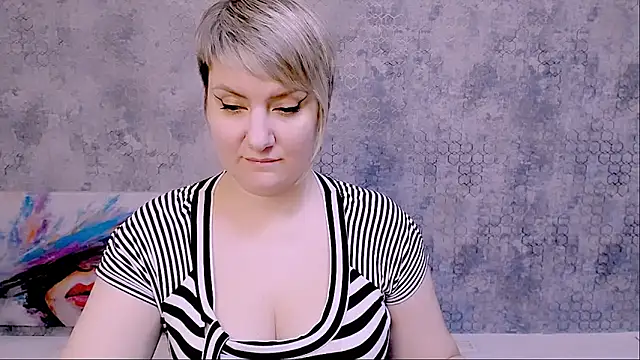 Djullia online show from 02.17.25