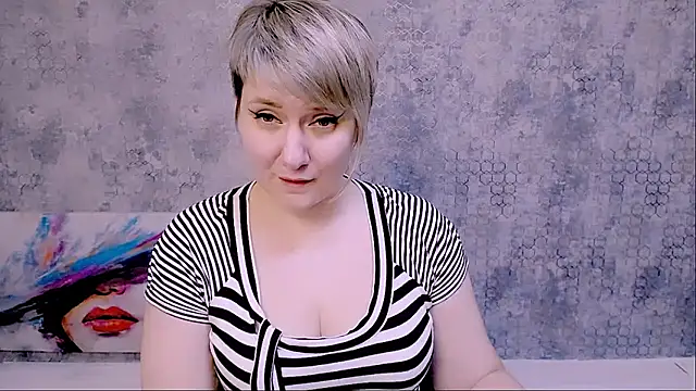 Djullia online show from 02.17.25