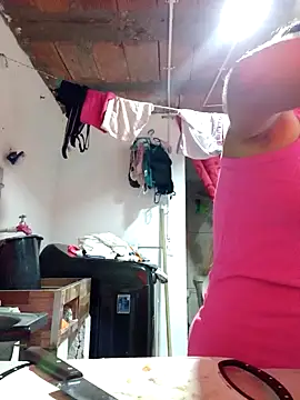 annie-19 online show from 12.19.24