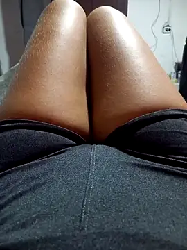 annie-19 online show from 01.12.25