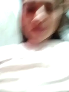 annie-19 online show from 02.22.25