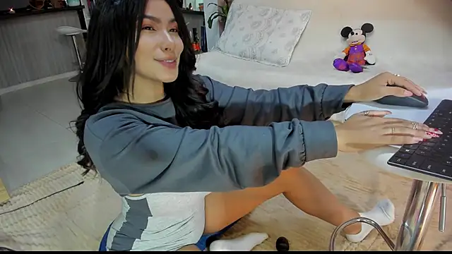 CelesteBreedlove online show from 02.07.25