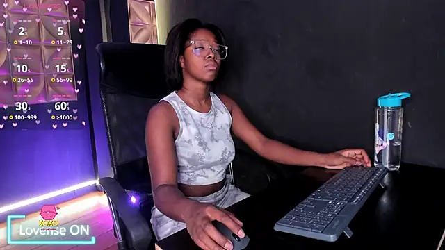 Snapshot of nilosolem chatting on 05.16.26 nilosolem online show from 05.16.26