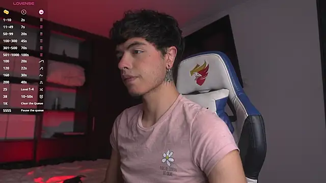 Snapshot of _morghan_ chatting on 12.15.25 morghan online show from 12.15.25