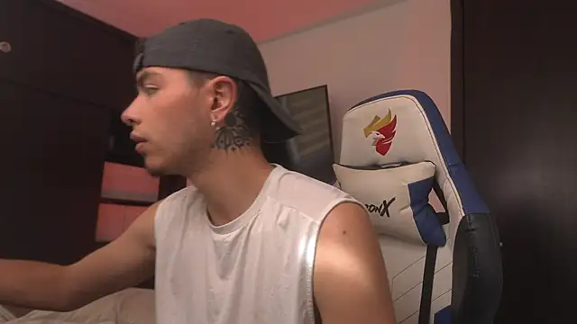 Snapshot of _morghan_ chatting on 02.04.26 morghan online show from 02.04.26