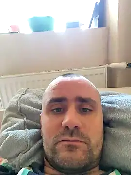 Snapshot of Govora chatting on 01.06.25 Govora online show from 01.06.25