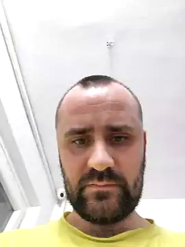 Snapshot of Govora chatting on 01.22.25 Govora online show from 01.22.25