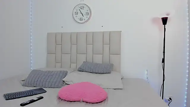 Sofia Blosom online show from 04.10.26