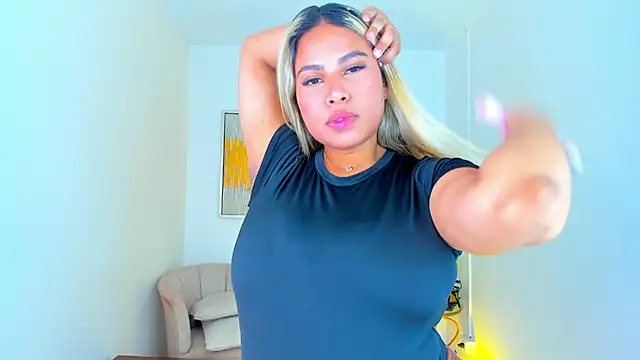 Carlota peach online show from 02.12.25