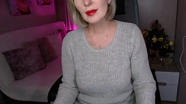 sensualEmilia online show from 01.09.25