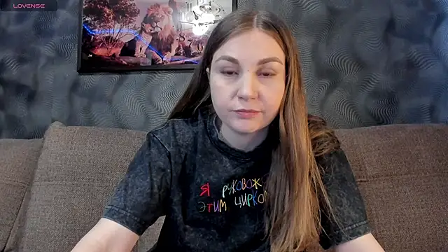 CassieMils online show from 02.22.25