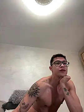 sebas 1122 online show from 04.06.26