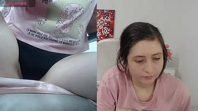 Snapshot of tania_sweet__ chatting on 06.27.26 tania sweet online show from 06.27.26