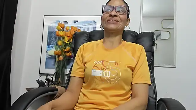 Aries Mature online show from 10.19.25