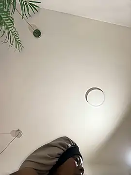 Tayra Siny online show from 03.08.25