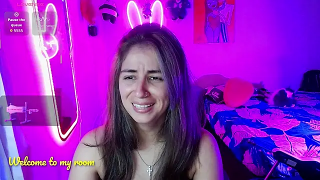 Snapshot of valentina_angel chatting on 06.21.26 valentina angel online show from 06.21.26