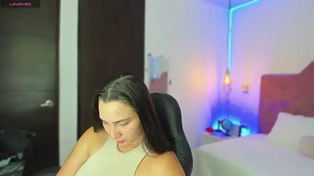 ava blue online show from 03.21.25