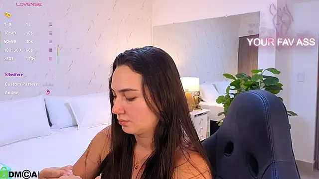 ava blue online show from 10.03.25