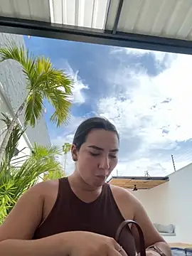 ava blue online show from 11.04.25