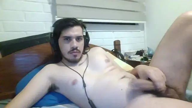 Snapshot of hung_weeb chatting on 01.25.25 hung weeb online show from 01.25.25