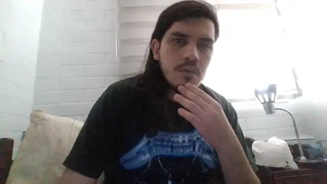 Snapshot of hung_weeb chatting on 03.01.25 hung weeb online show from 03.01.25