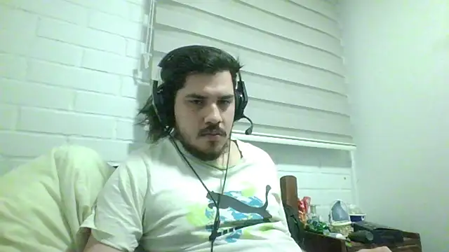 hung weeb online show from 04.06.26