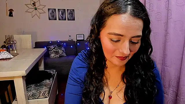 emma luxy online show from 04.23.26