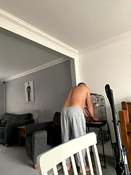 Snapshot of Garry831 chatting on 10.13.25 Garry831 online show from 10.13.25