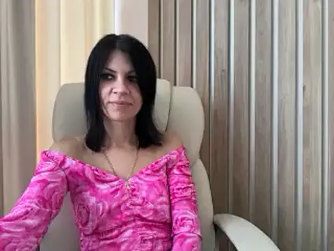 InjaAtHome online show from 09.16.25