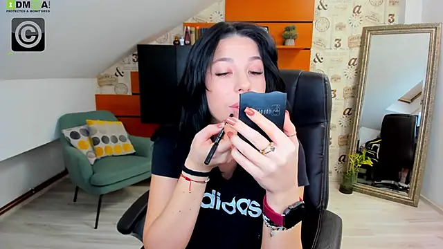 EmillyTaylor online show from 02.10.25