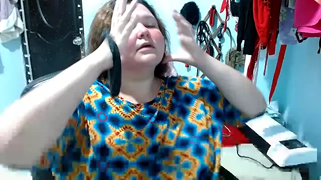 squirt322bbw online show from 11.24.25