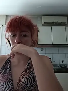Snapshot of Annarella_Pika chatting on 07.01.26 Annarella Pika online show from 07.01.26