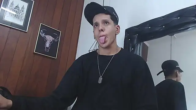 GaboReyes online show from 03.19.25