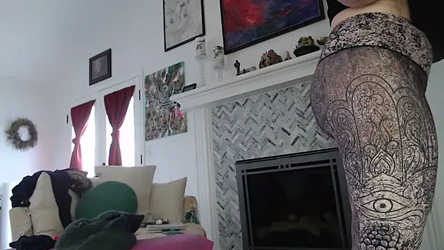 AuroraWillows online show from 03.02.25