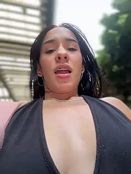   IRIS   online show from 01.15.25