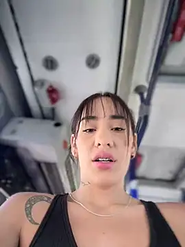   IRIS   online show from 01.23.25