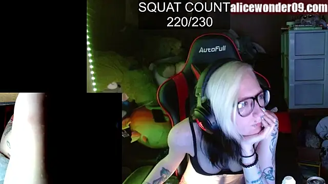 alicewonder09 online show from 03.15.25