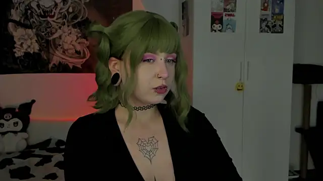 t0riayun0 online show from 01.29.25