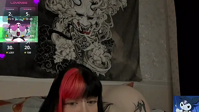 t0riayun0 online show from 10.15.25