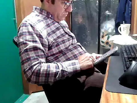 FernandoReuterG online show from 10.18.25