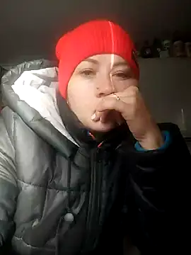 Snapshot of Kristi_Ricky chatting on 12.18.24 Kristi Ricky online show from 12.18.24